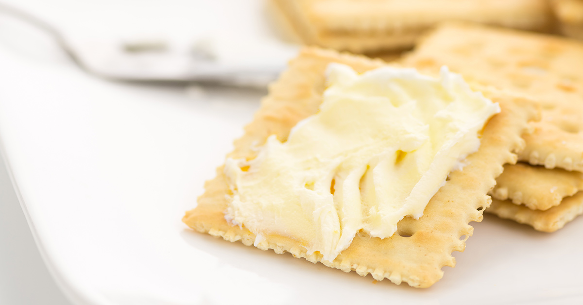 buttered saltine crackers
