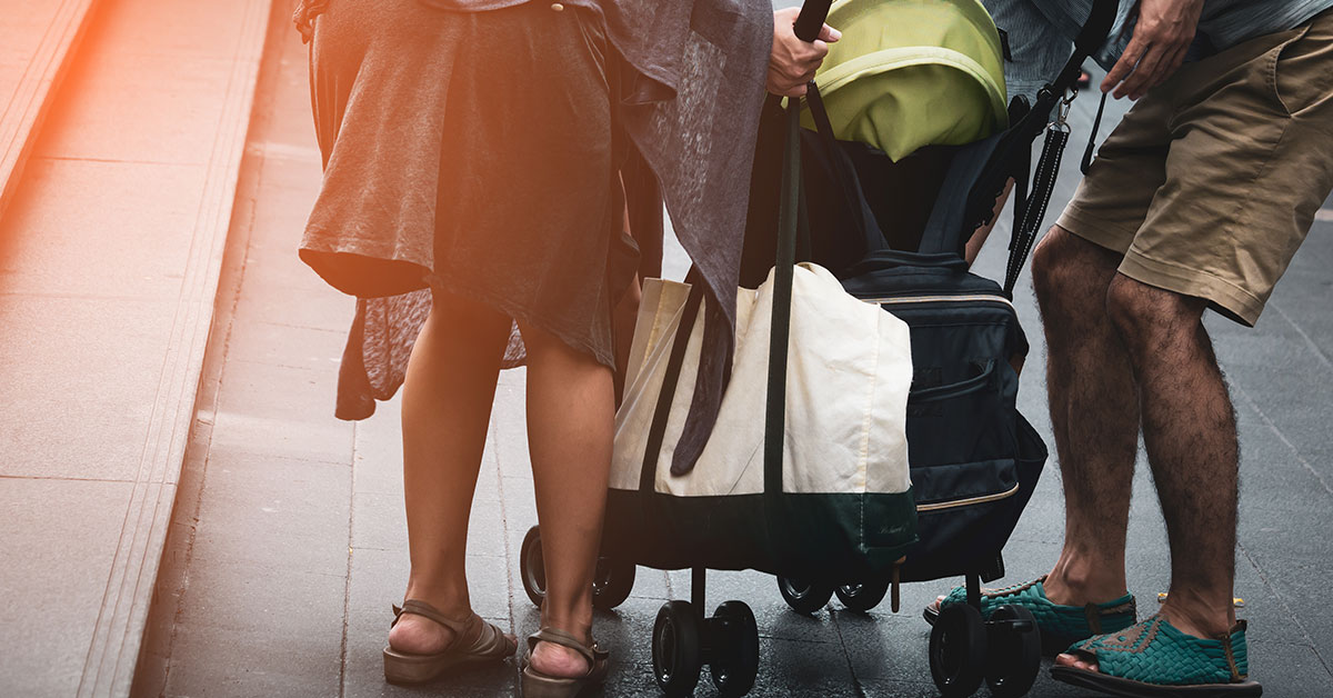 women listing stroller