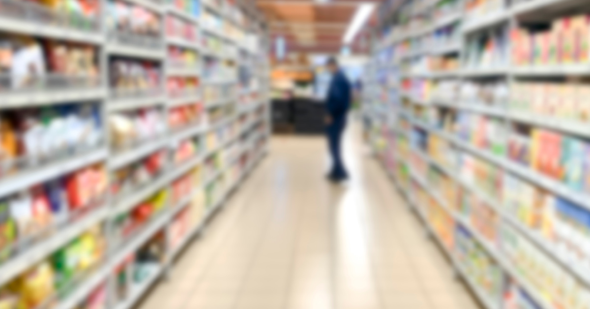 aisle in grocery store