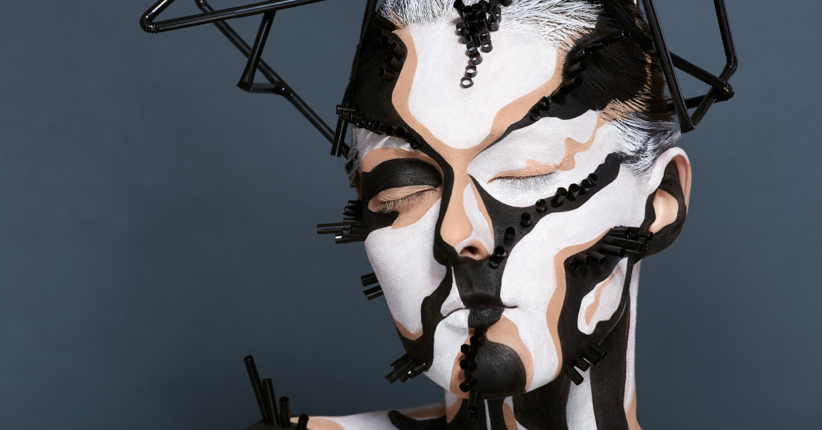 woman with extraordinary face make up