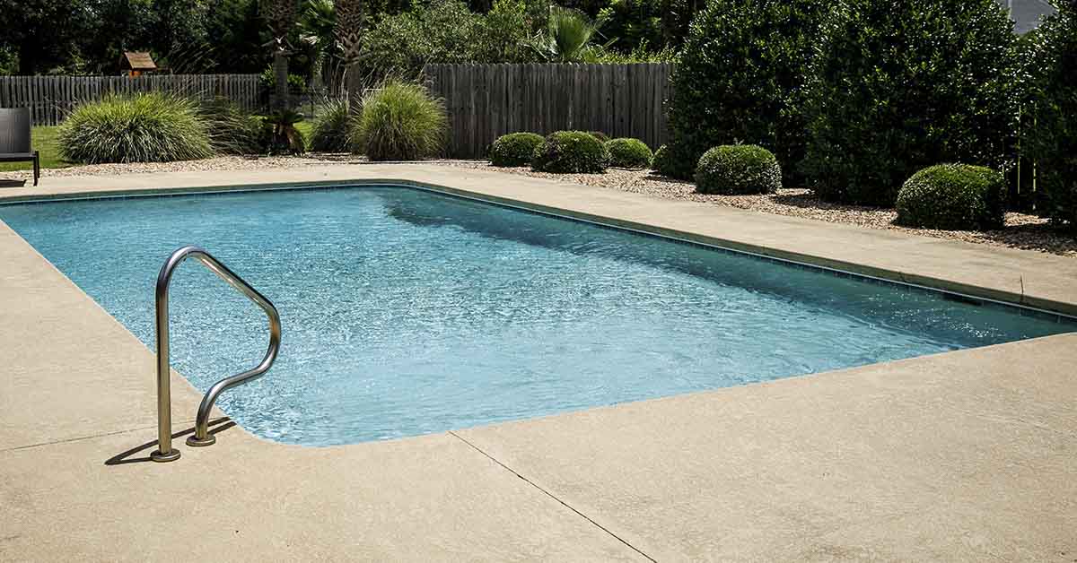 swimming pool
