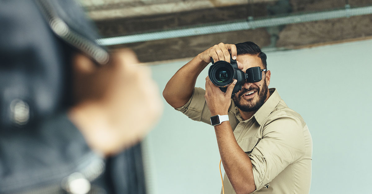 photographer taking model's photo