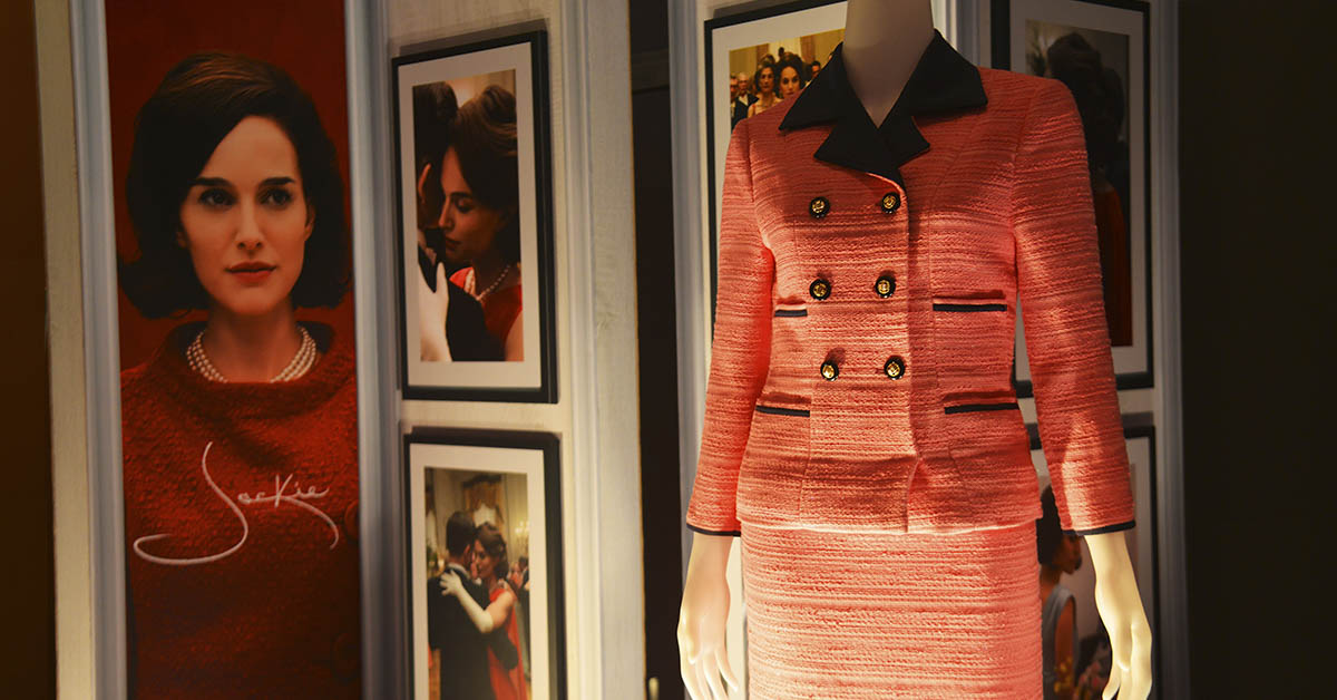 Jacquline Kennedys outfit