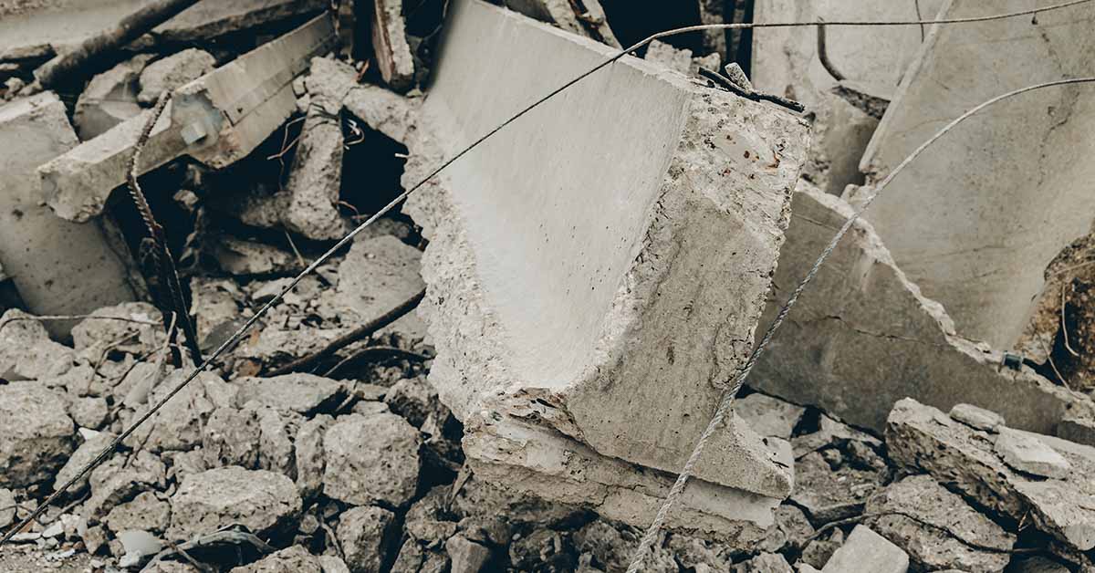 a collapsed building after an earthquake