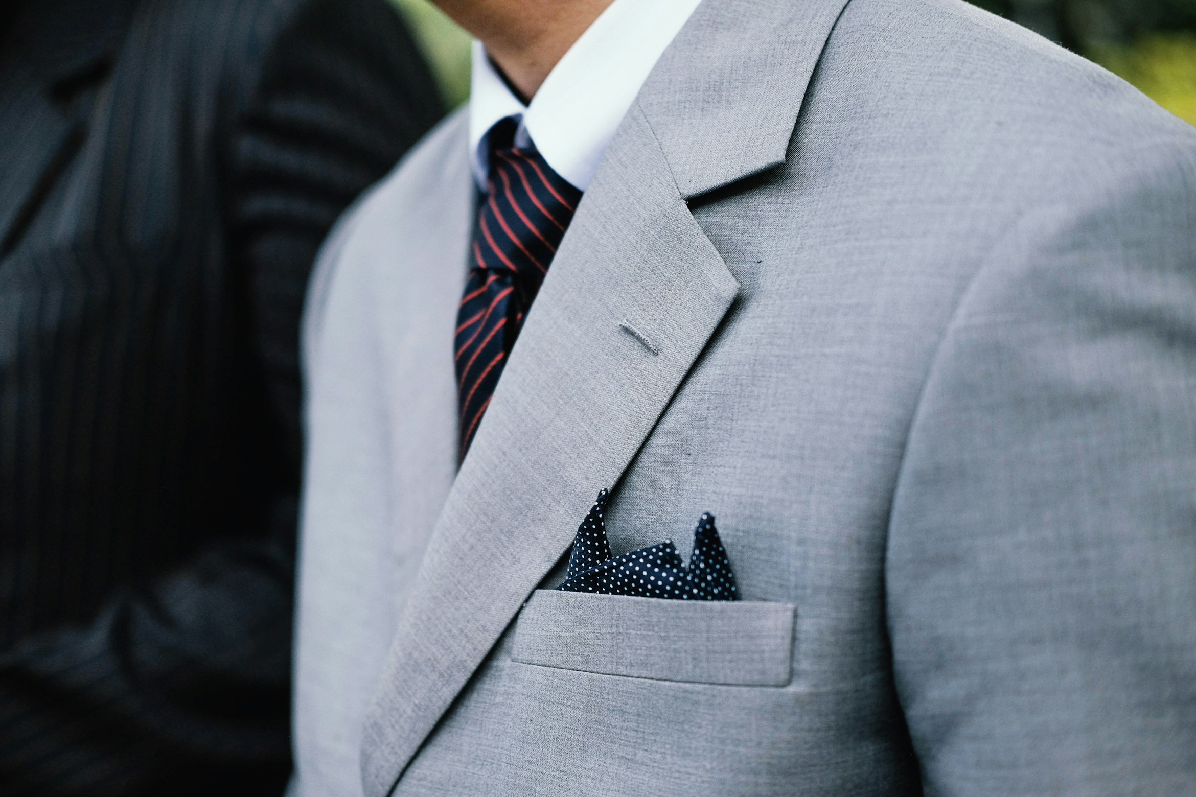 formal dining wear